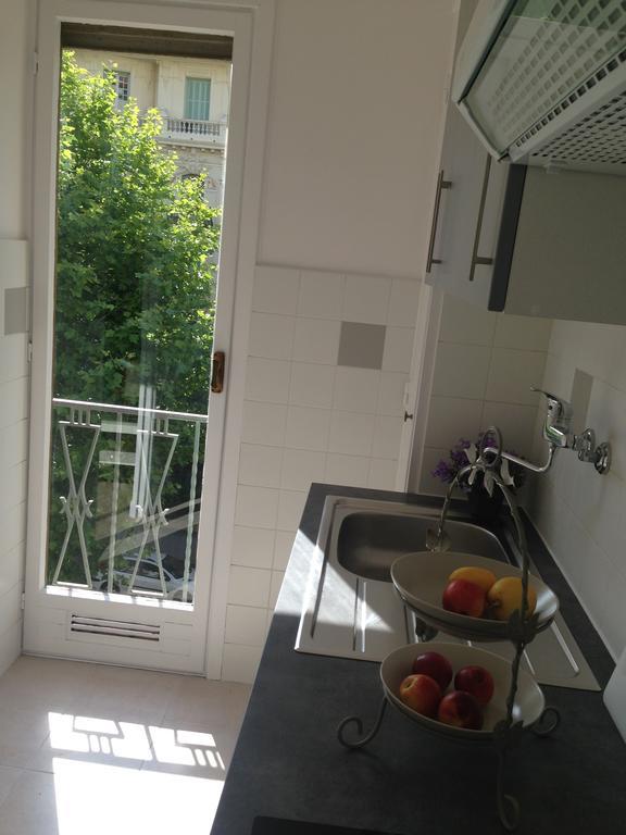 Bel Appartement De Gill Centre Ville Ницца Экстерьер фото